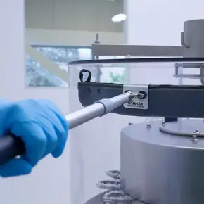 CE Tank Cleaner 1