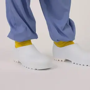 Clogs 1